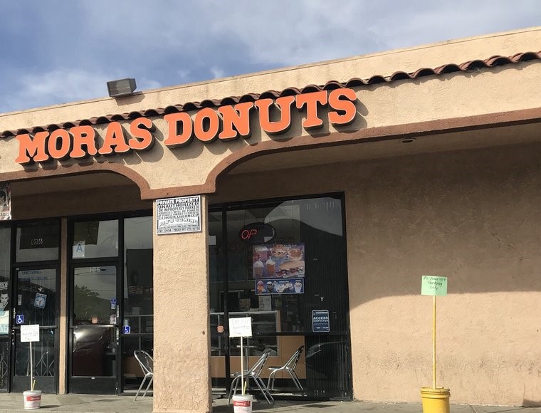 Mora’s Donuts